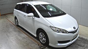 Маленькое фото TOYOTA WISH