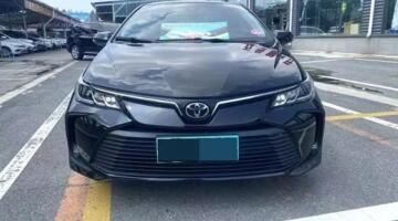 Маленькое фото TOYOTA COROLLA
